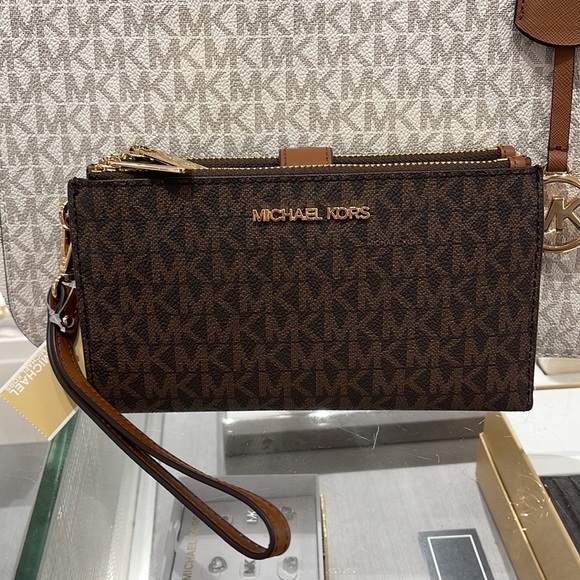Michael Kors Jet Set Travel Large Double-Zip Wristlet-Wallet-PhoneHolder Brown - Picture 1 of 16